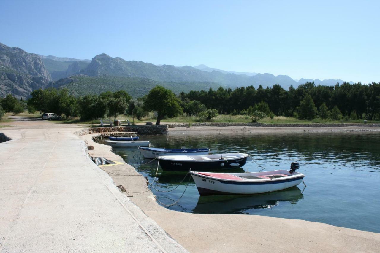 Mobile Homes Katinka, Starigrad Paklenica, Croatia Exterior photo